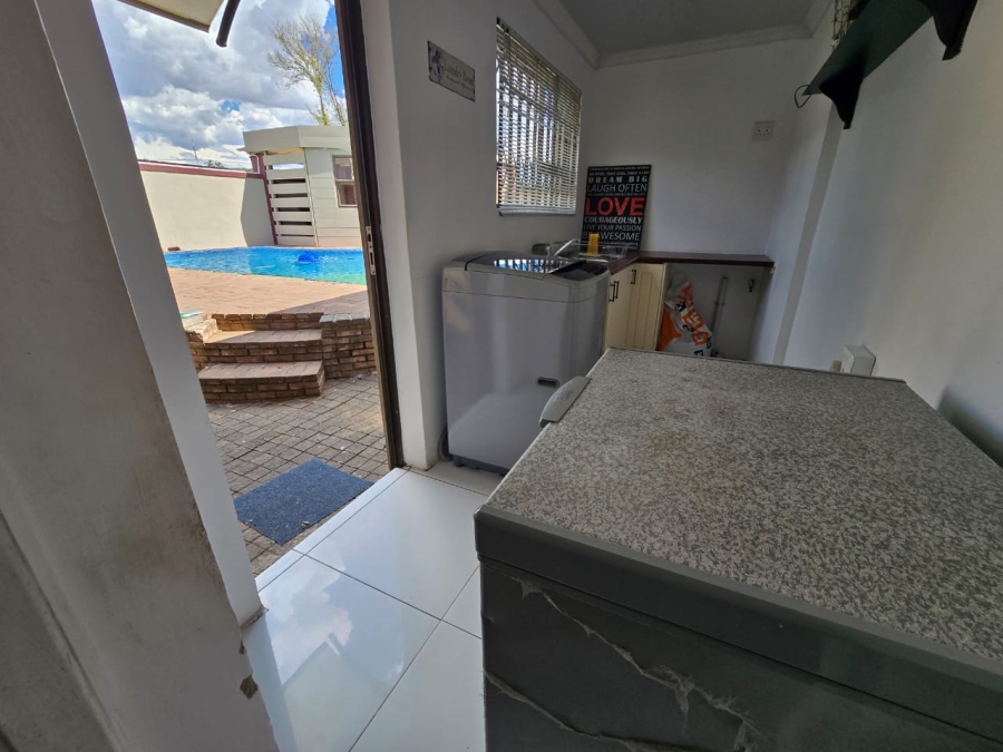 4 Bedroom Property for Sale in Dan Pienaar Free State